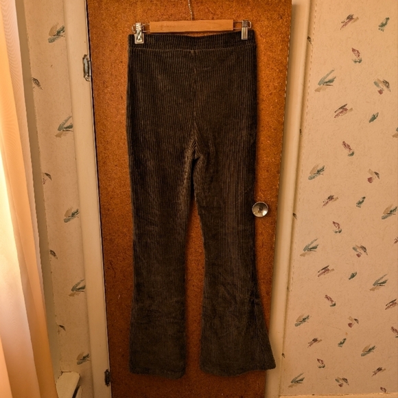 Aerie Ribbed Velvet Flare Pants - Olive Green - Picture 2 of 4